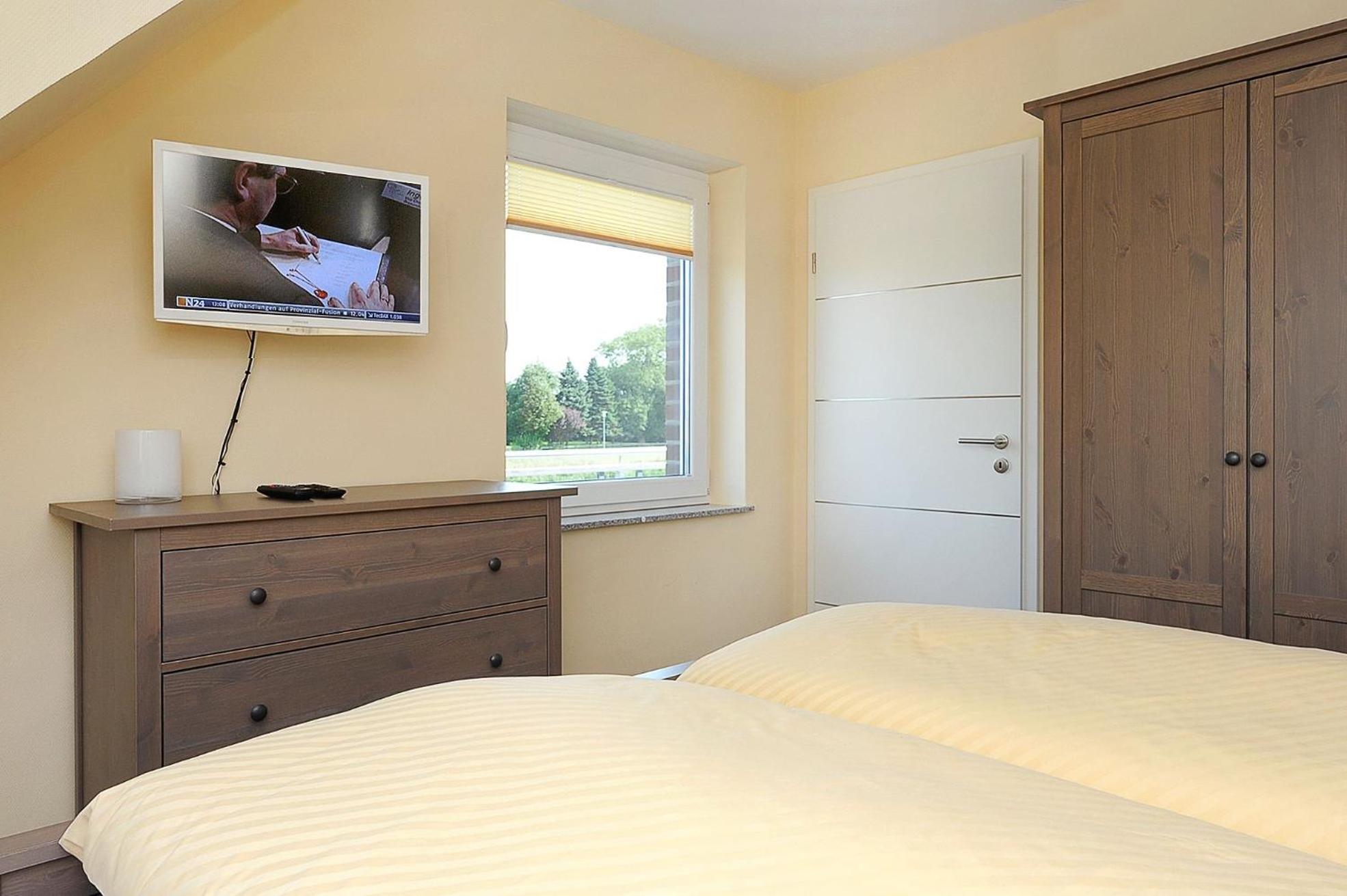 Besondere Aussicht - Ferienwohnung Deichblick Bensersiel Esterno foto